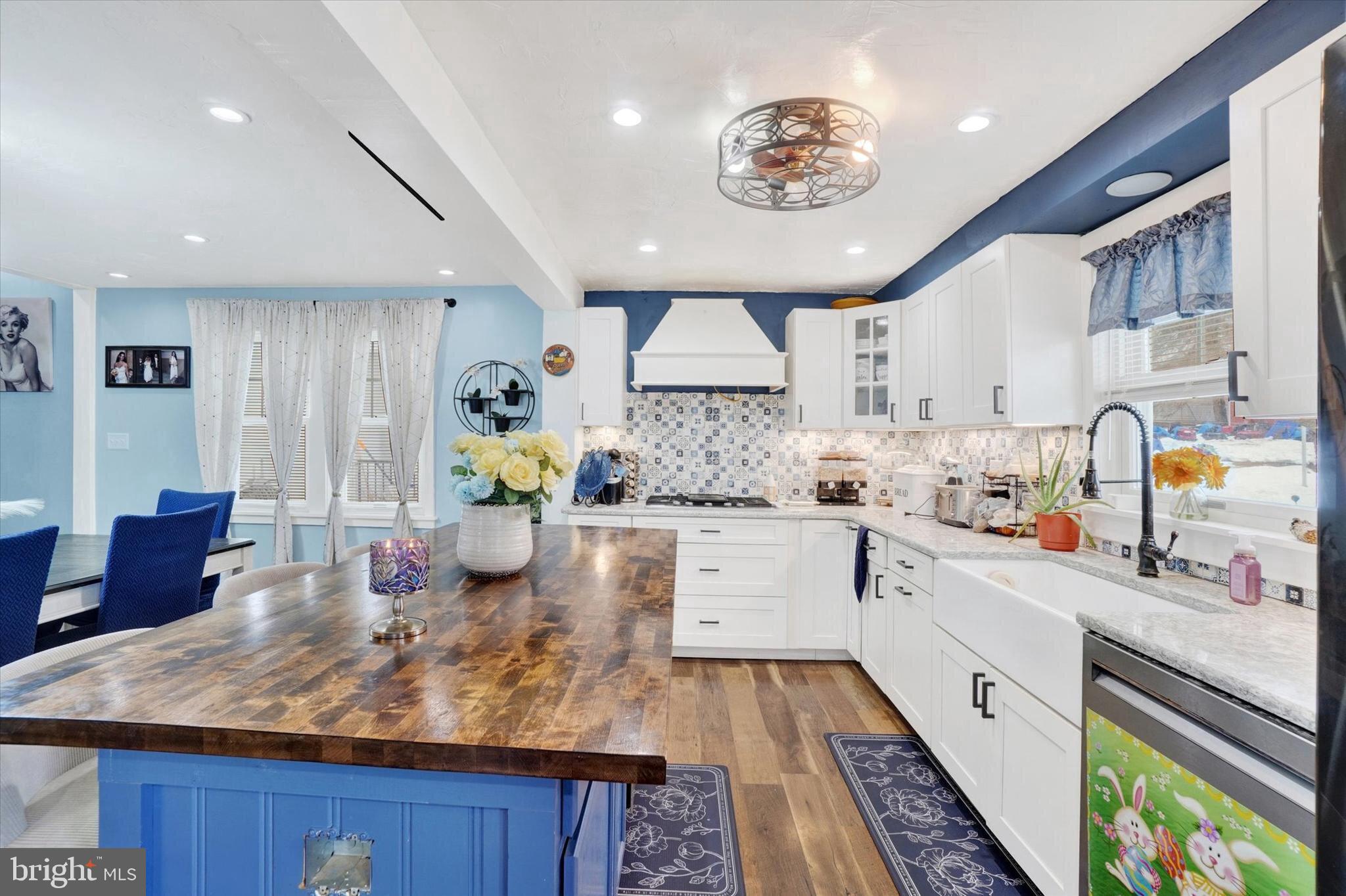 147 Maple Street Manchester, PA 17345 - Photo 9 of 52