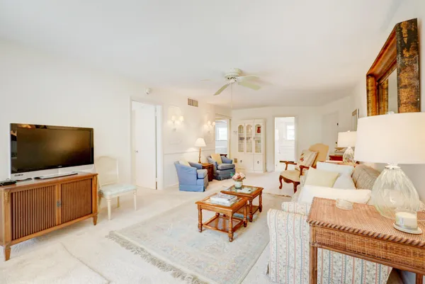 $5,500 | 50 Celestial Way, Unit 8E, Juno Beach, FL 33408