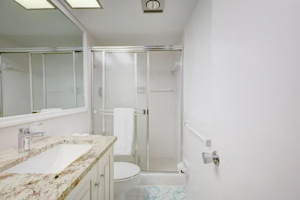$5,500 | 50 Celestial Way, Unit 8E, Juno Beach, FL 33408