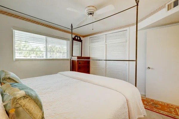 $5,500 | 50 Celestial Way, Unit 8E, Juno Beach, FL 33408