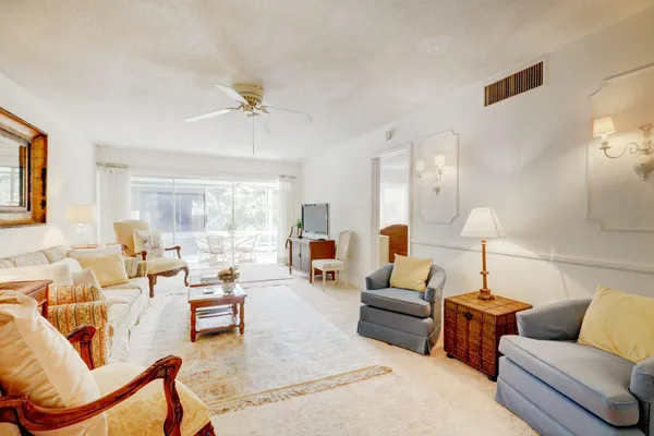 $5,500 | 50 Celestial Way, Unit 8E, Juno Beach, FL 33408