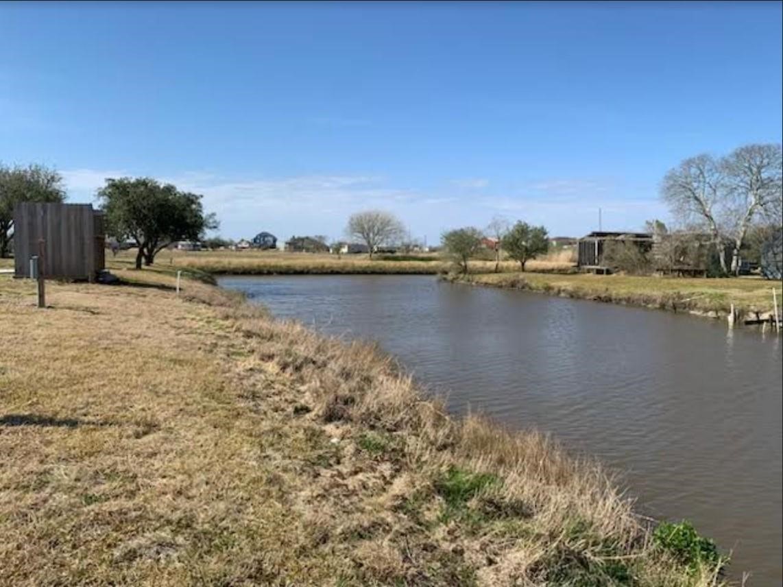 3519 Bastrop Street Angleton, TX 77515 - Photo 2 of 3
