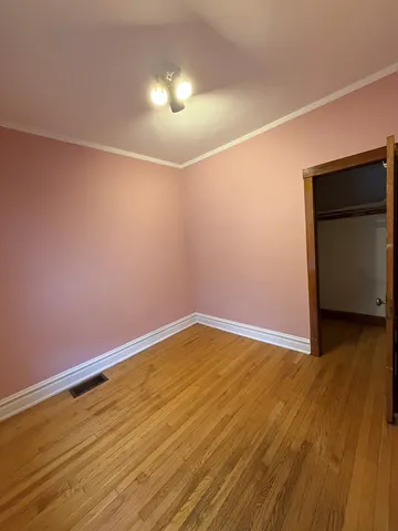 $2,200 | 2526 West Gunnison Street, Unit 2, Chicago, IL 60625