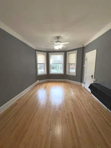 $2,200 | 2526 West Gunnison Street, Unit 2, Chicago, IL 60625