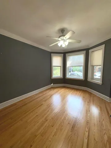 $2,200 | 2526 West Gunnison Street, Unit 2, Chicago, IL 60625