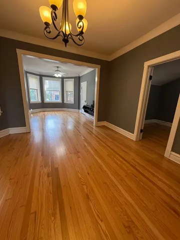 $2,200 | 2526 West Gunnison Street, Unit 2, Chicago, IL 60625