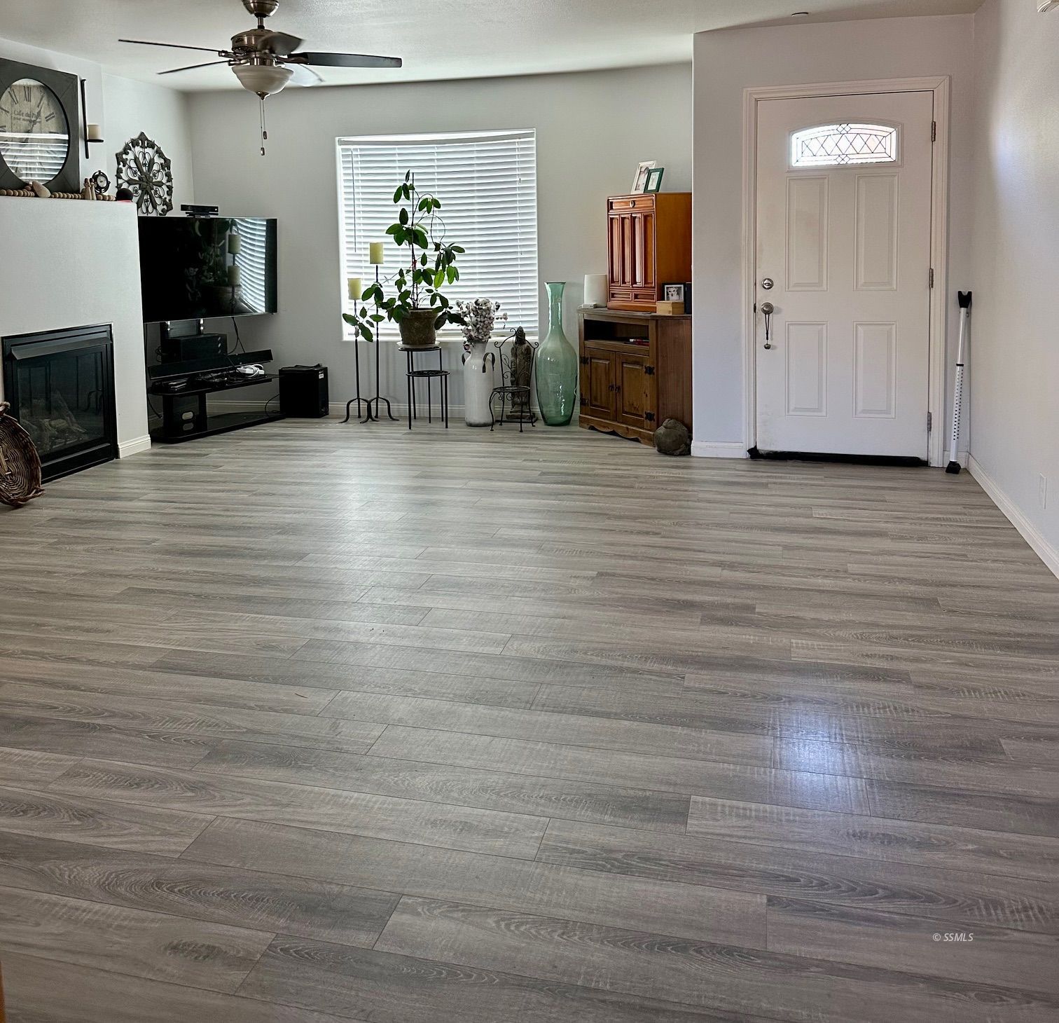 1613 South McCall Street Ridgecrest, CA 93555 - Photo 2 of 14