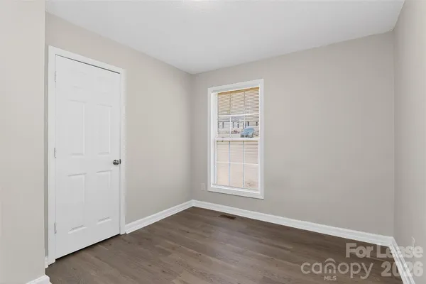 $1,725 | 308 Caroline Avenue, Lowell, NC 28098