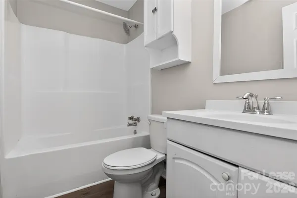 $1,725 | 308 Caroline Avenue, Lowell, NC 28098