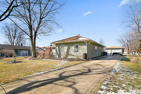 $155,000 | 123 Crescent Lane, Cabery, IL 60919