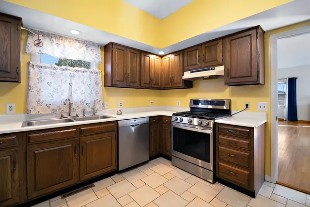 $155,000 | 123 Crescent Lane, Cabery, IL 60919