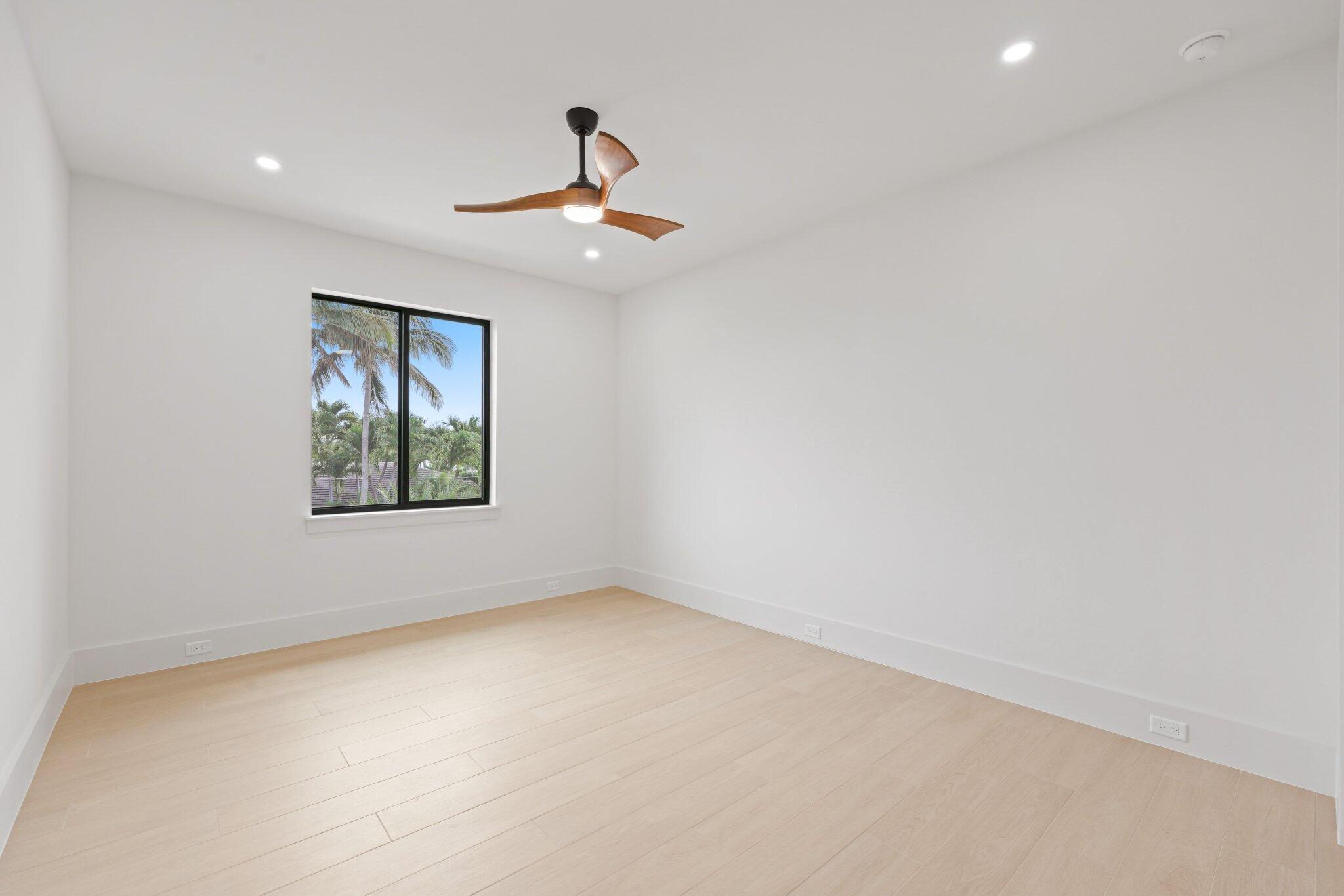 1160 Emerald Lane Riviera Beach, FL 33404 - Photo 43 of 86 1160 Emerald Lane - 66.jpg-SMALL