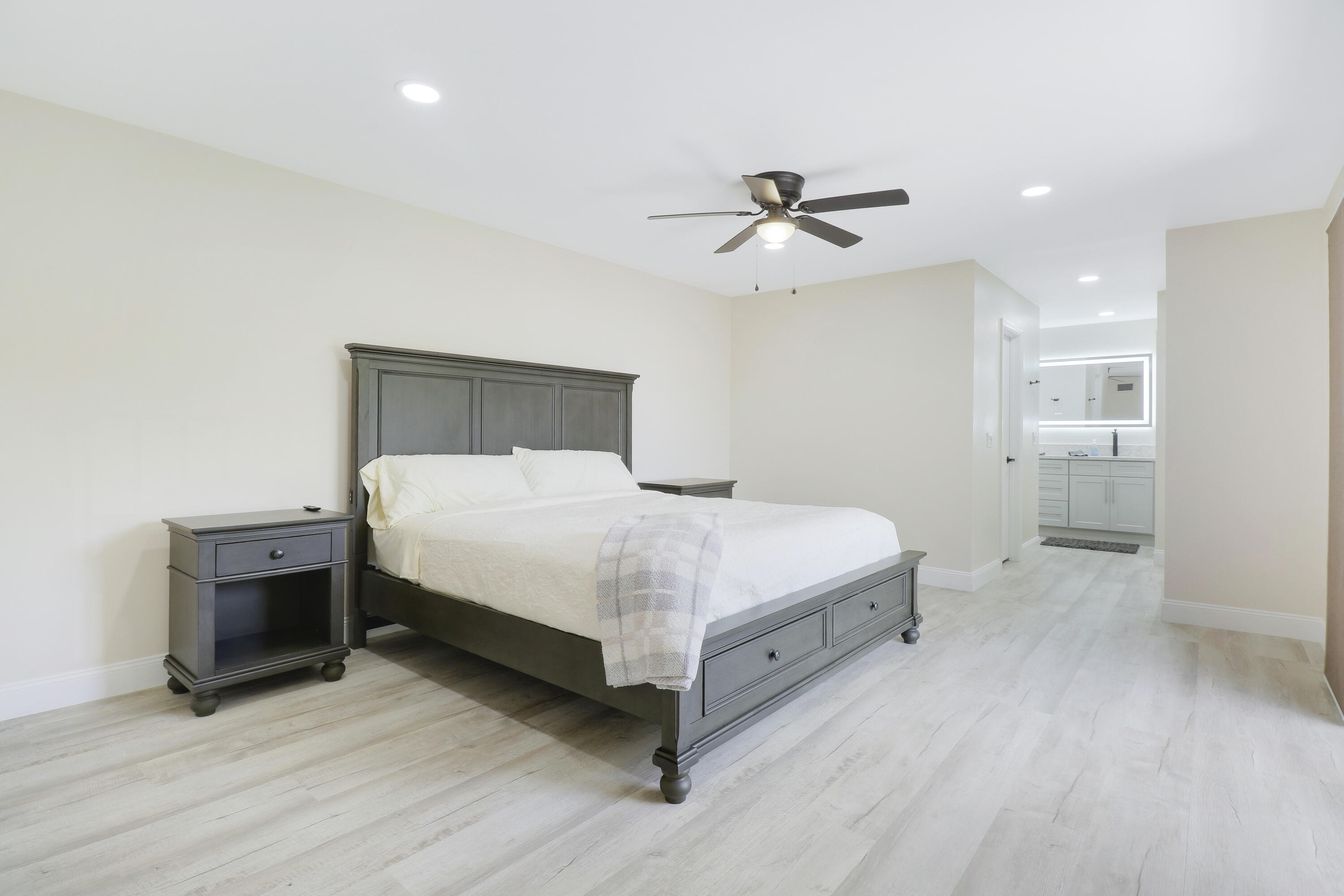 1420 Ocean Way Jupiter, FL 33477 - Photo 11 of 27 House3-3