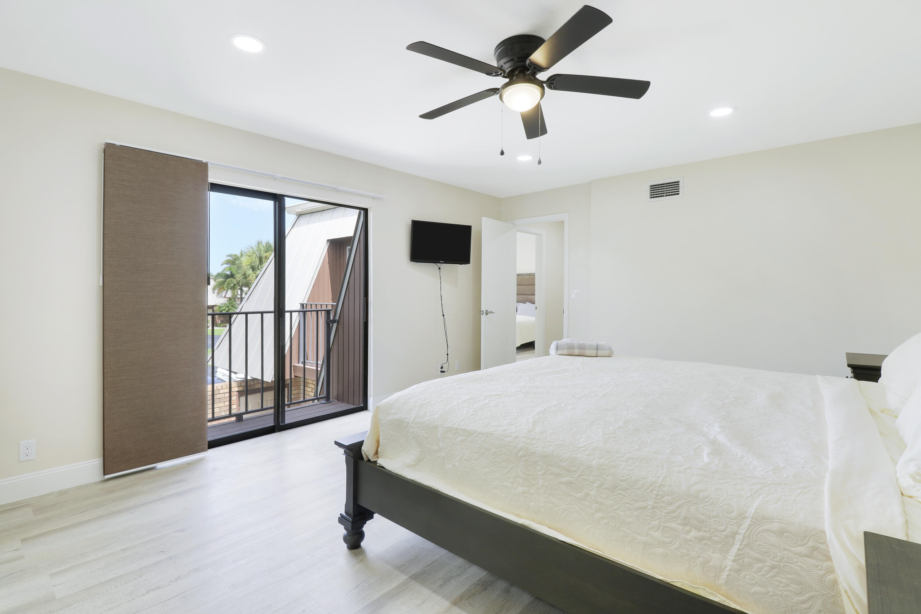 1420 Ocean Way Jupiter, FL 33477 - Photo 12 of 27 House3-4