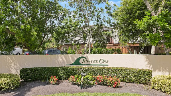 $3,000 | 1420 Ocean Way, Jupiter, FL 33477