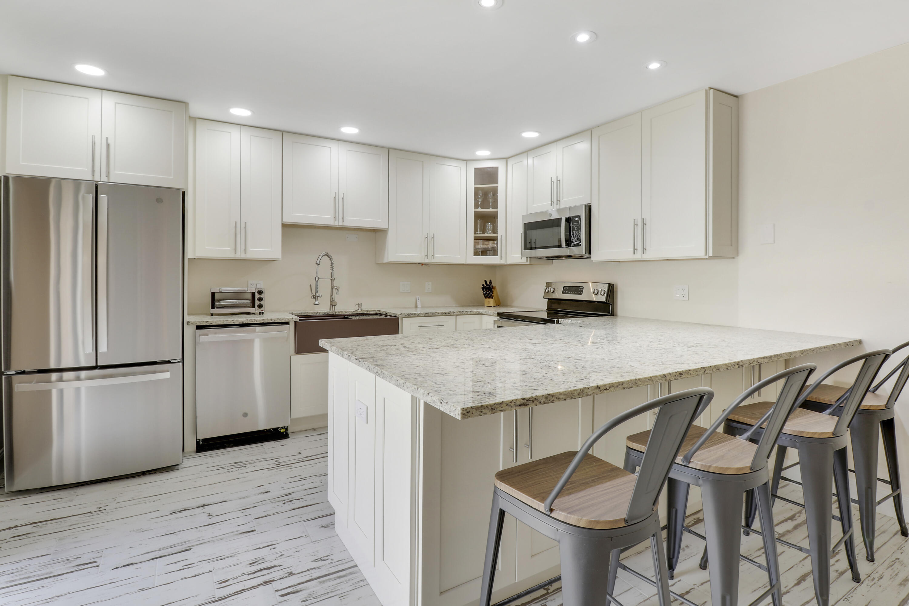 1420 Ocean Way Jupiter, FL 33477 - Photo 3 of 27 House6-5