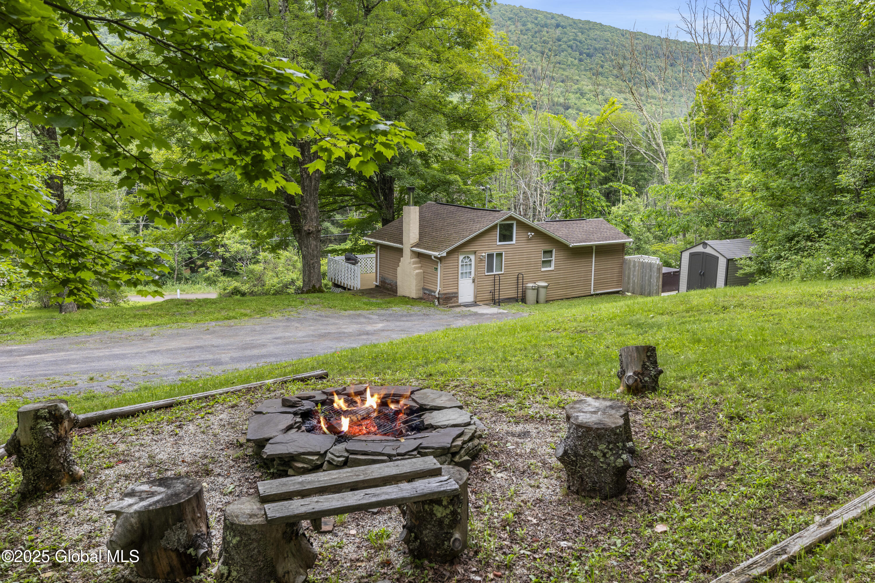 117 Kleis Road Fleischmanns, NY 12430 - Photo 4 of 34 117Kleis(4)