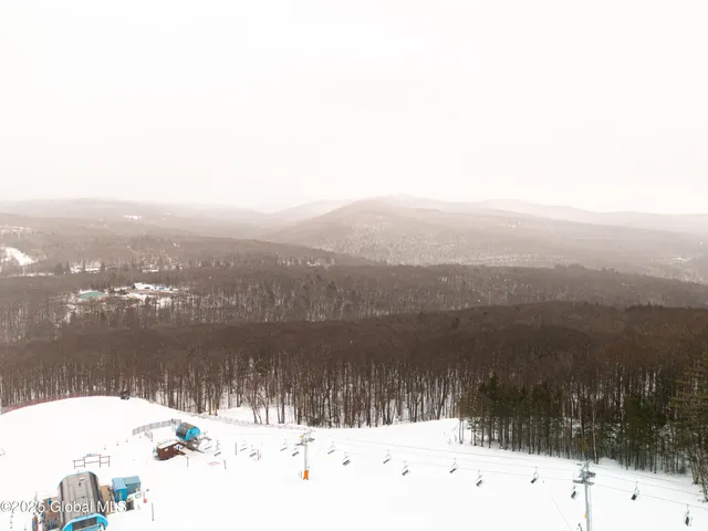 $299,999 | 117 Kleis Road, Fleischmanns, NY 12430