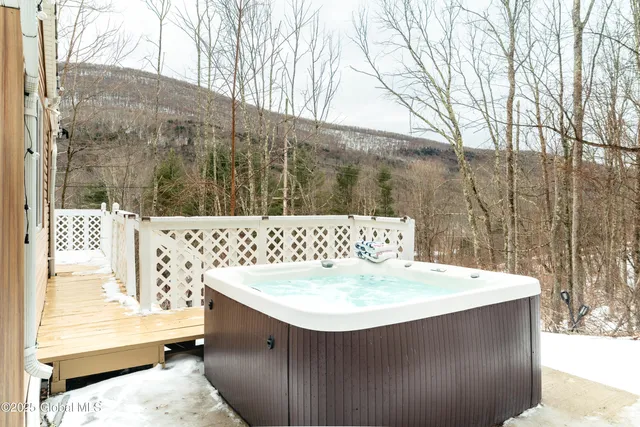 $299,999 | 117 Kleis Road, Fleischmanns, NY 12430