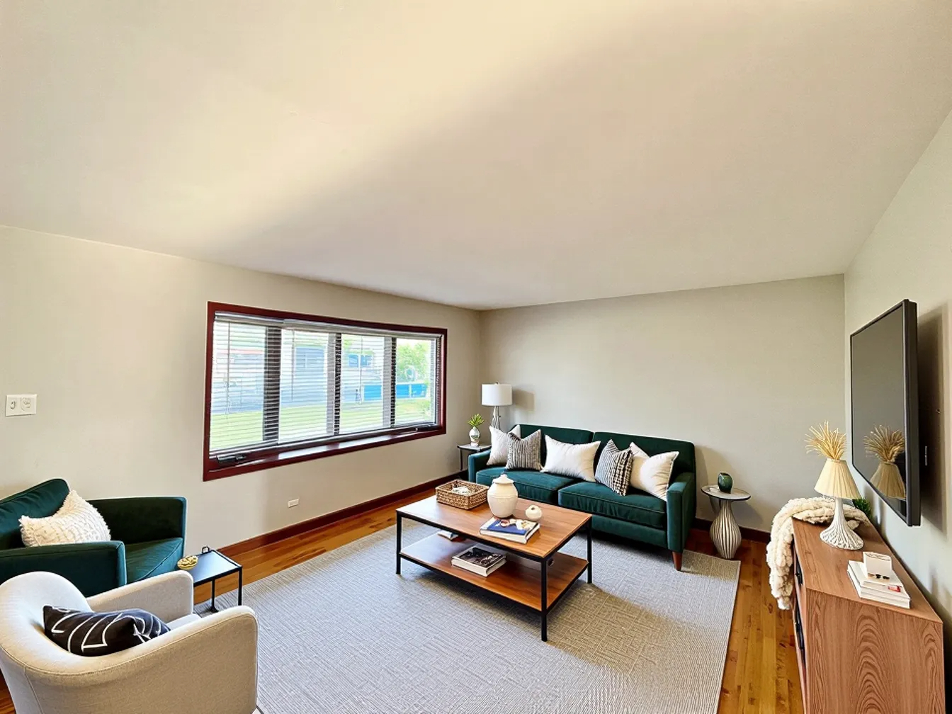 19202 Sherman Street Lansing, IL 60438 - Photo 2 of 17