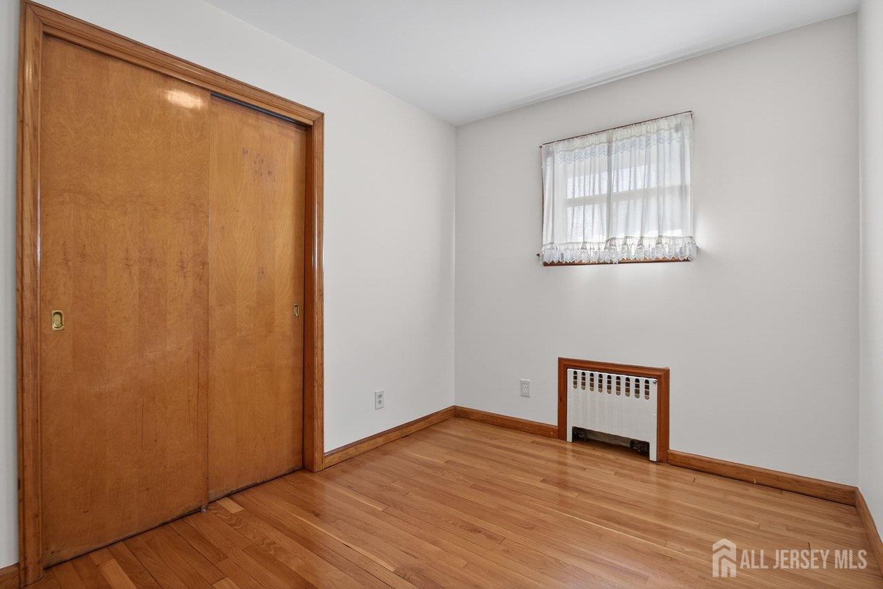 595 Jacques Street Perth Amboy, NJ 08861 - Photo 16 of 29