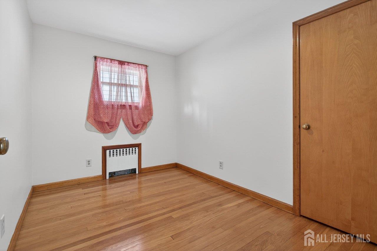 595 Jacques Street Perth Amboy, NJ 08861 - Photo 24 of 29