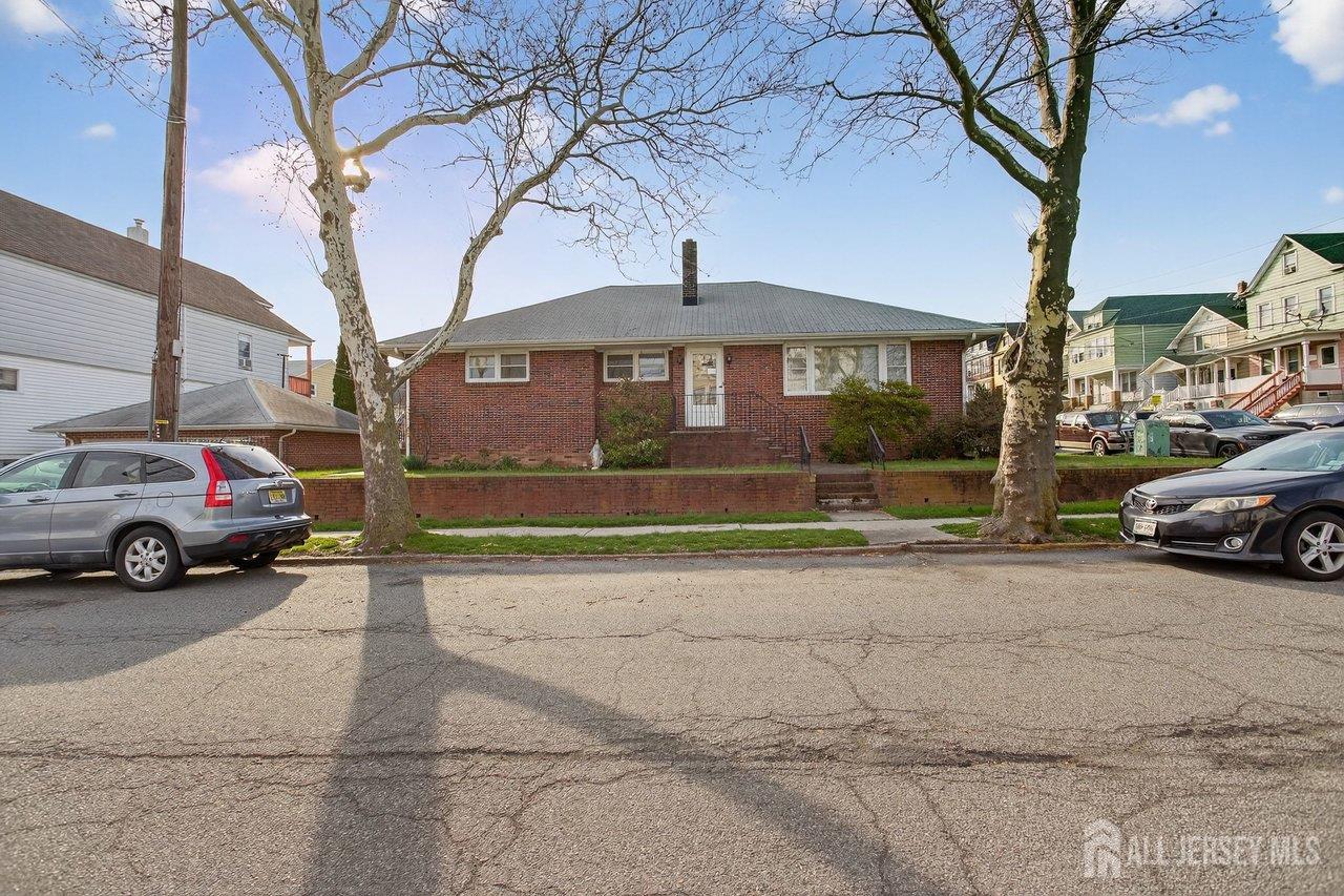 595 Jacques Street Perth Amboy, NJ 08861 - Photo 26 of 29
