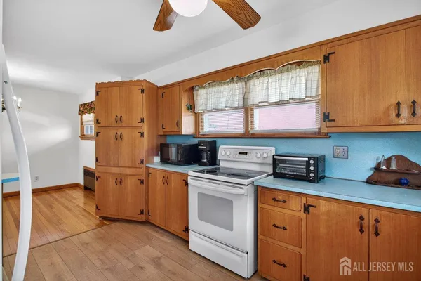 $524,900 | 595 Jacques Street, Perth Amboy, NJ 08861