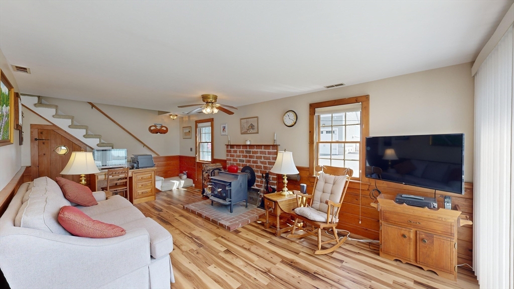 76 Cottage Road Newbury, MA 01951 - Photo 14 of 39 Gallery Image 14