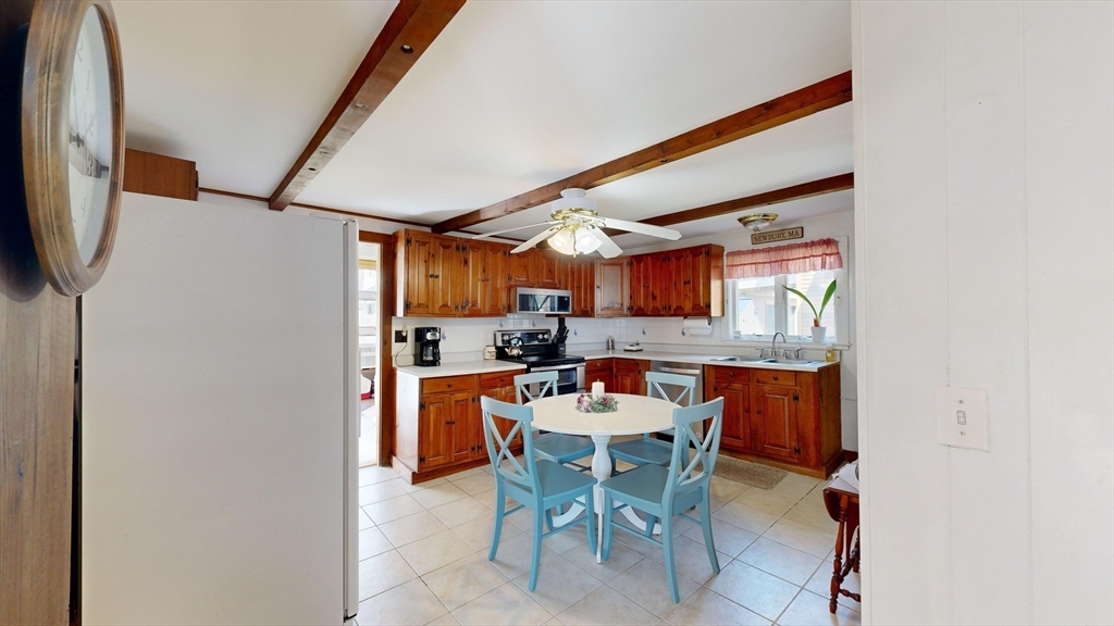 76 Cottage Road Newbury, MA 01951 - Photo 2 of 39 Gallery Image 2