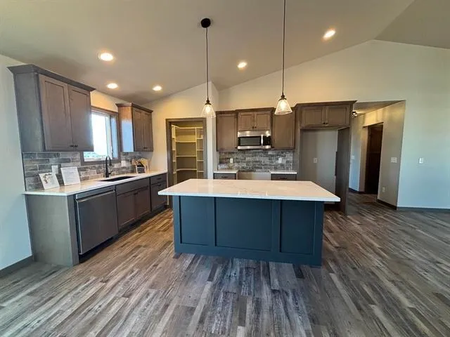 $436,900 | 1470 Birch Hill Lane, Shawano, WI 54166