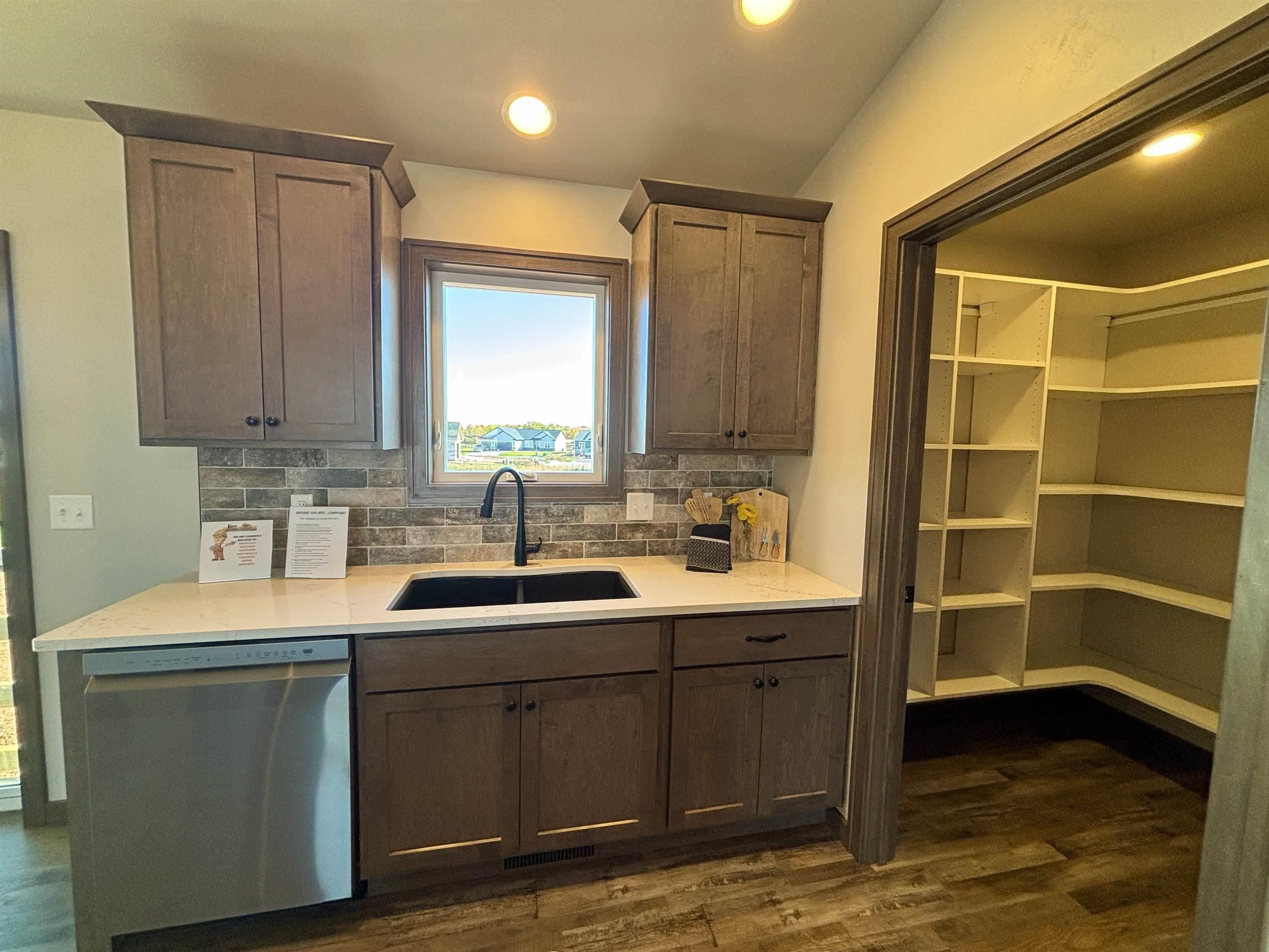 1470 Birch Hill Lane Shawano, WI 54166 - Photo 3 of 12