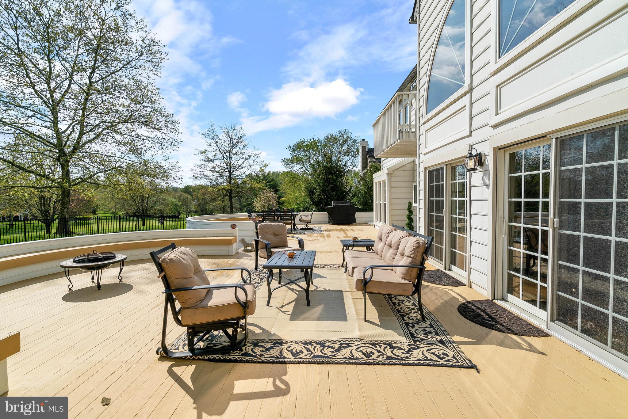 11284 Ridermark Row Columbia, MD 21044 - Photo 51 of 71 Deck