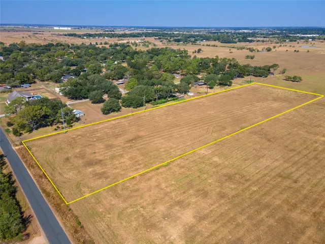 $146,500 | 408 Cr 408 El Campo Tx 77437, El Campo, TX 77437