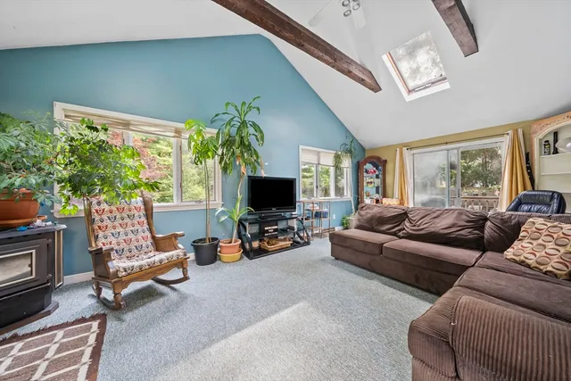 $499,900 | 709 County Road, Bourne, MA 02559