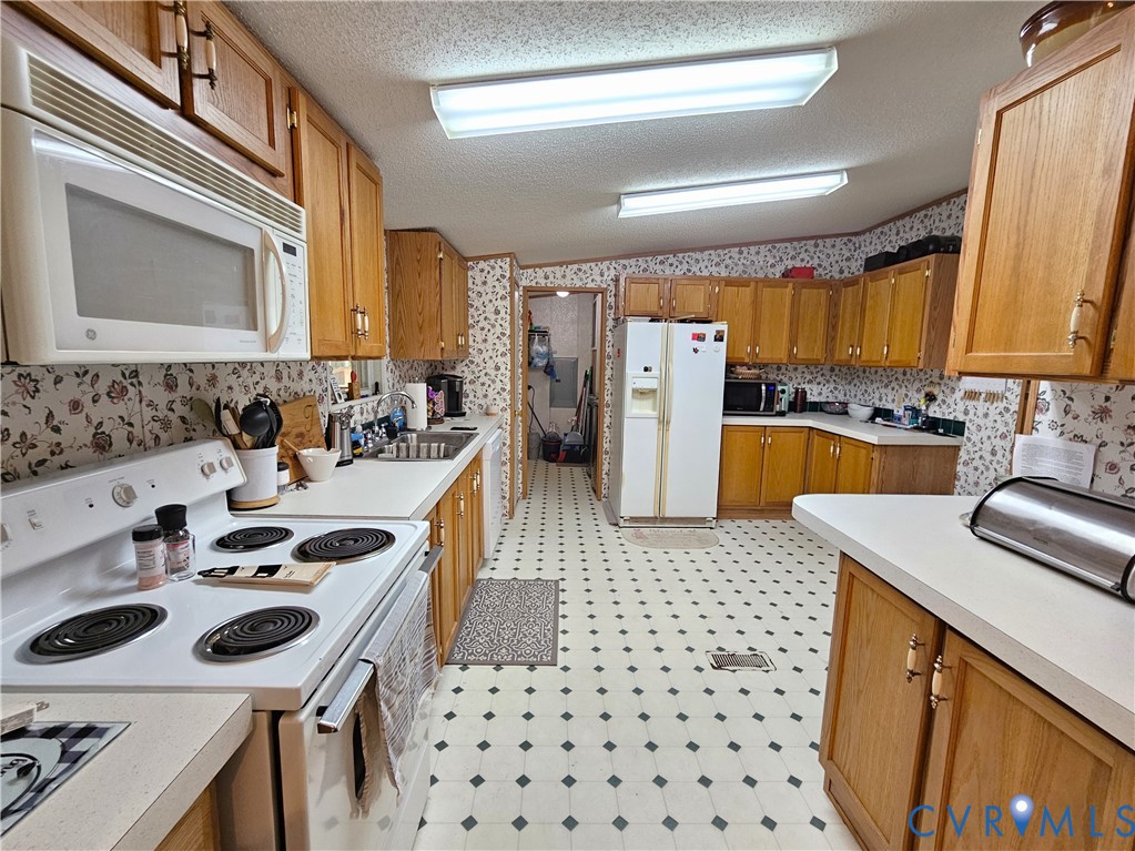 981 Scotts Bottom Road Dillwyn, VA 23936 - Photo 13 of 73 Gallery Image 13