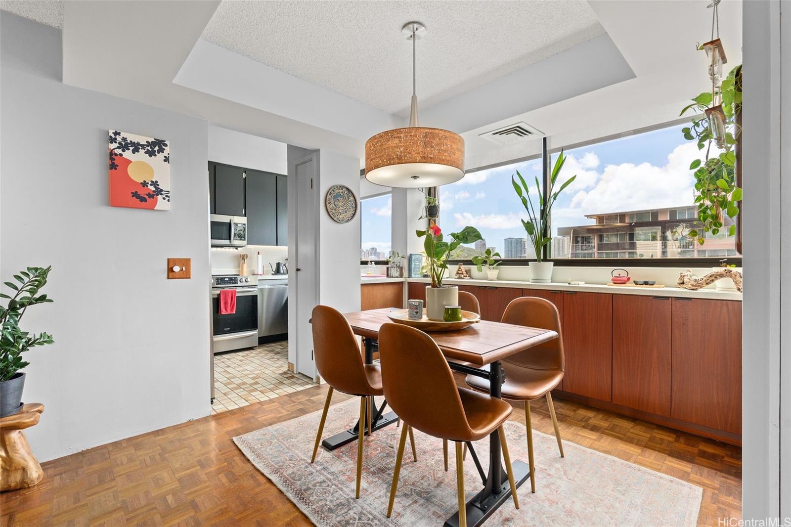 1114 Punahou Street, Unit 4B Honolulu, HI 96826 - Photo 6 of 20