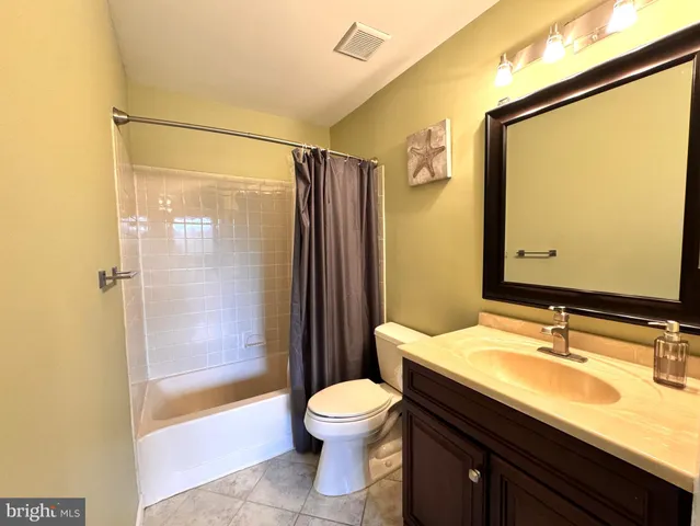 $419,900 | 5220 Ravens Crest Drive, Plainsboro, NJ 08536