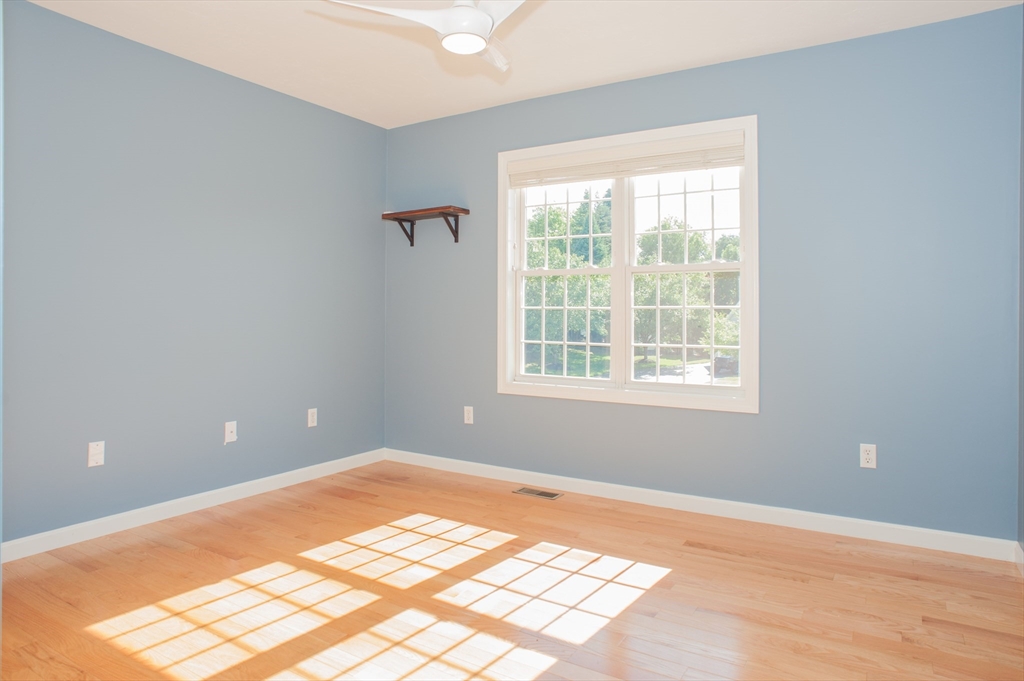 18 Boundary Stone Road Sutton, MA 01590 - Photo 24 of 30