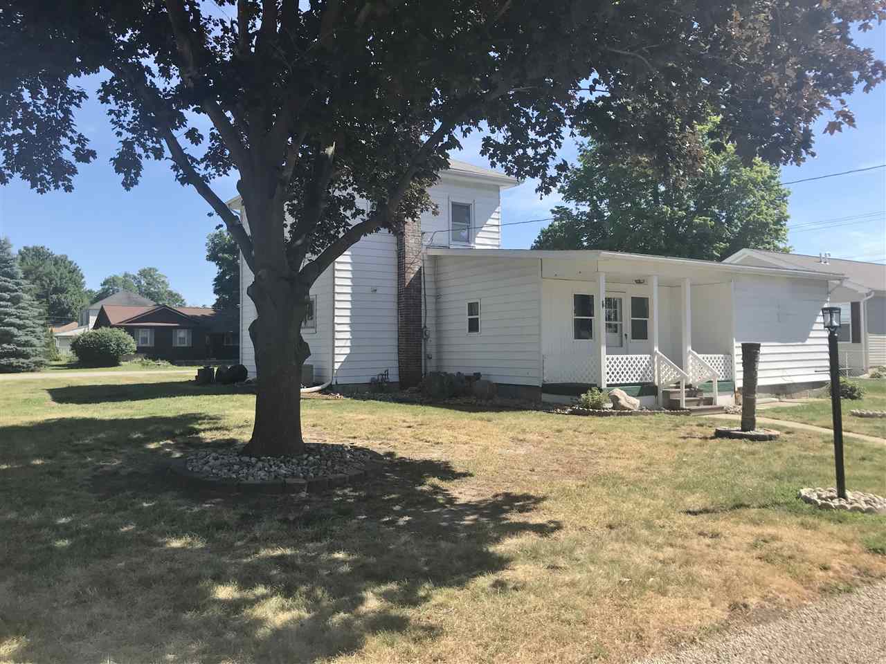 199 Jackson Street Rome City, IN 46784 - Photo 2 of 15