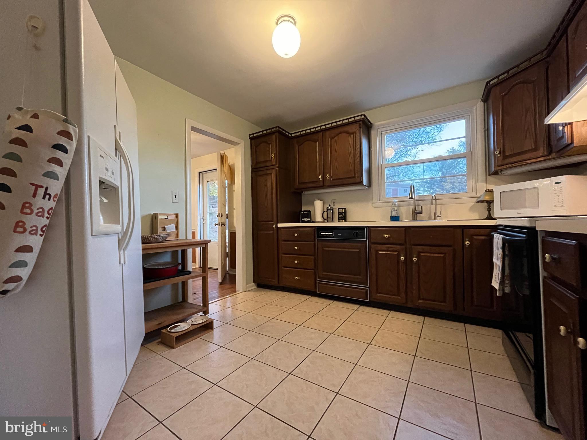 1004 Boot Road West Chester, PA 19380 - Photo 8 of 36 Kitchen