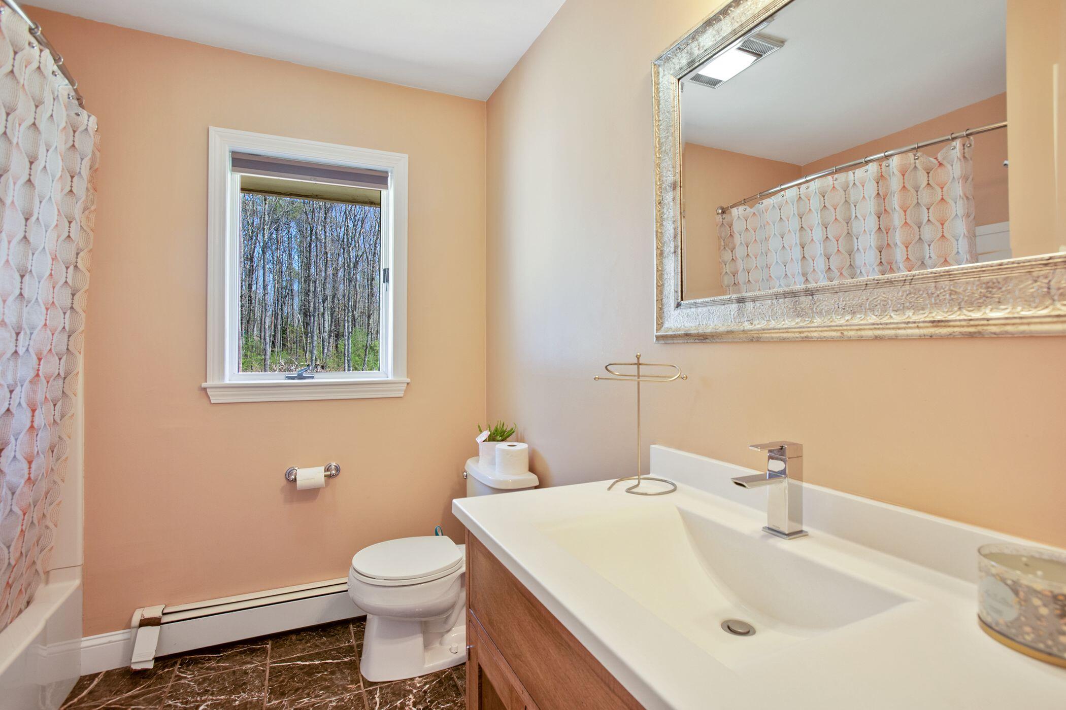 141 Sea Road Kennebunk, ME 04043 - Photo 30 of 58 packmaynard_jgirard_141seastkennebunk_rs