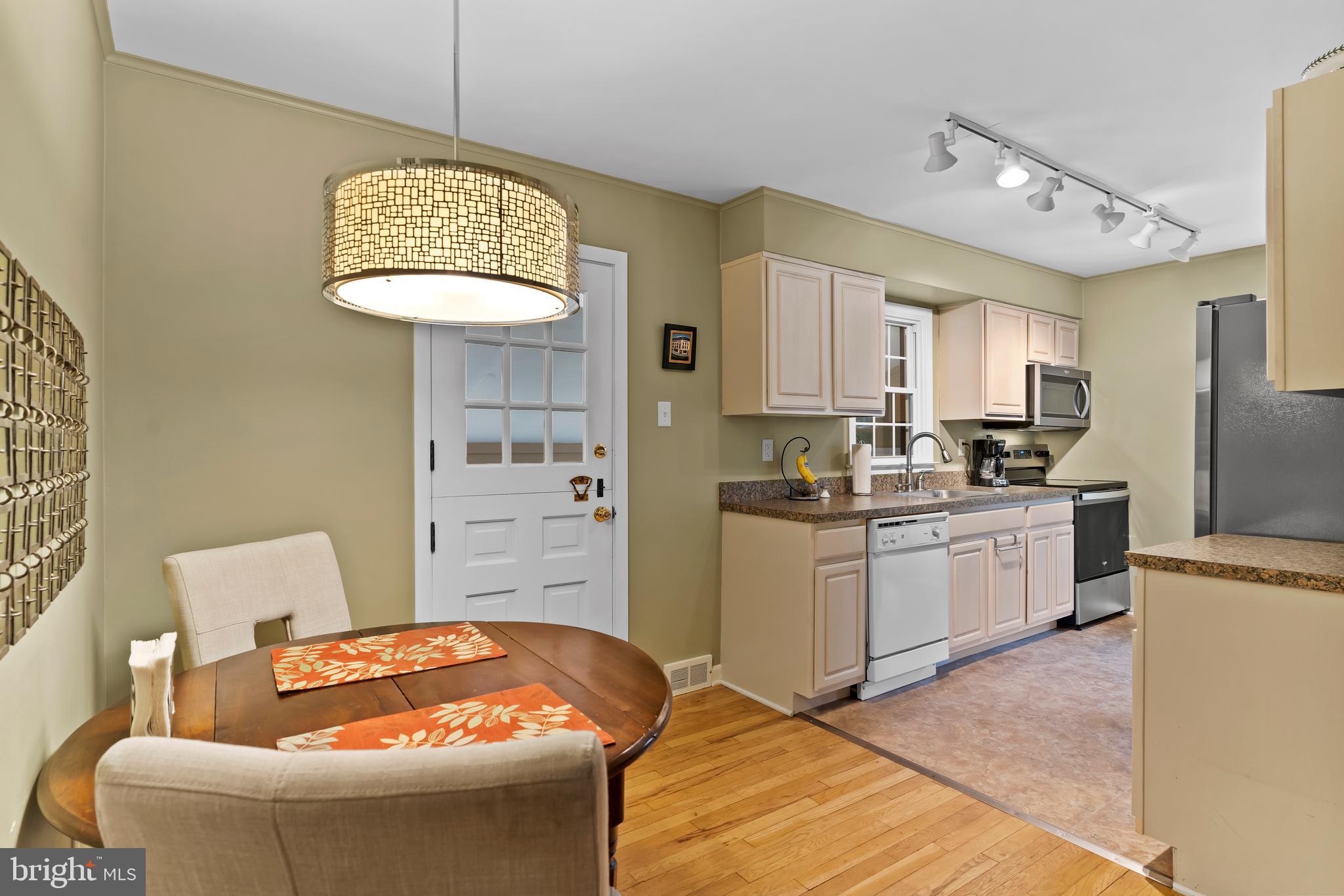 316 Old Fort Road Lemoyne, PA 17043 - Photo 13 of 27 Gallery Image 13
