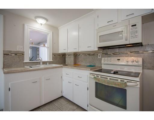 27 Stevens Street Lawrence, MA 01843 - Photo 14 of 29