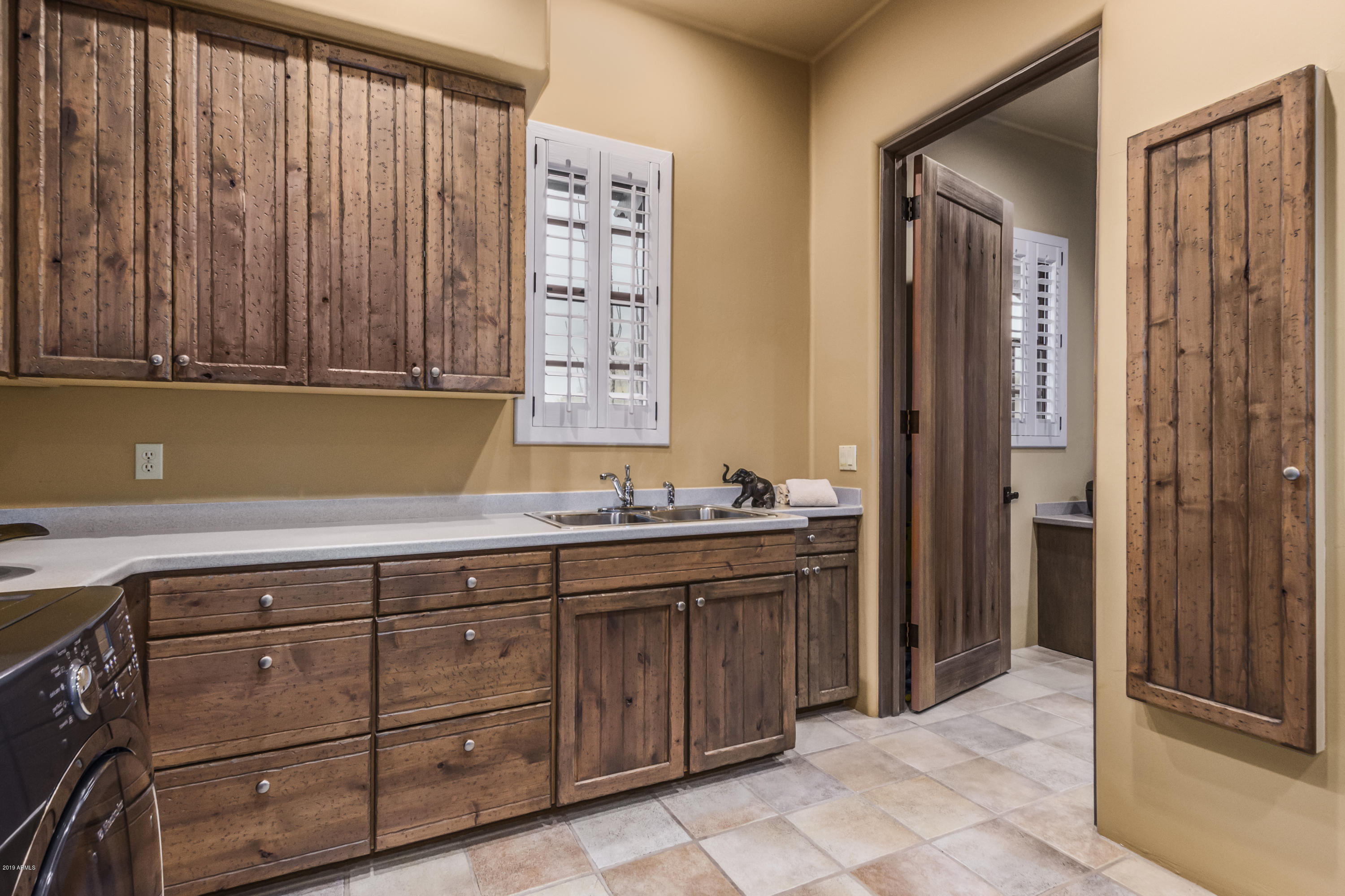 18415 East Flicker Drive Rio Verde, AZ 85263 - Photo 34 of 73 CABINETS & SINK