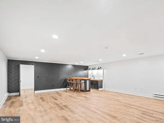 $449,000 | 1958 High Street, York, PA 17408