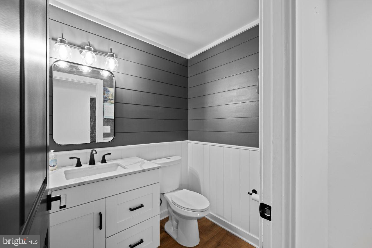 1958 High Street York, PA 17408 - Photo 29 of 38 a bathroom with a sink toilet and shower