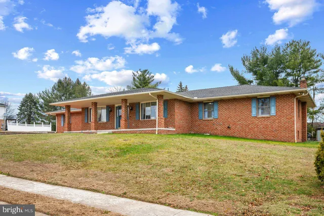 $449,000 | 1958 High Street, York, PA 17408