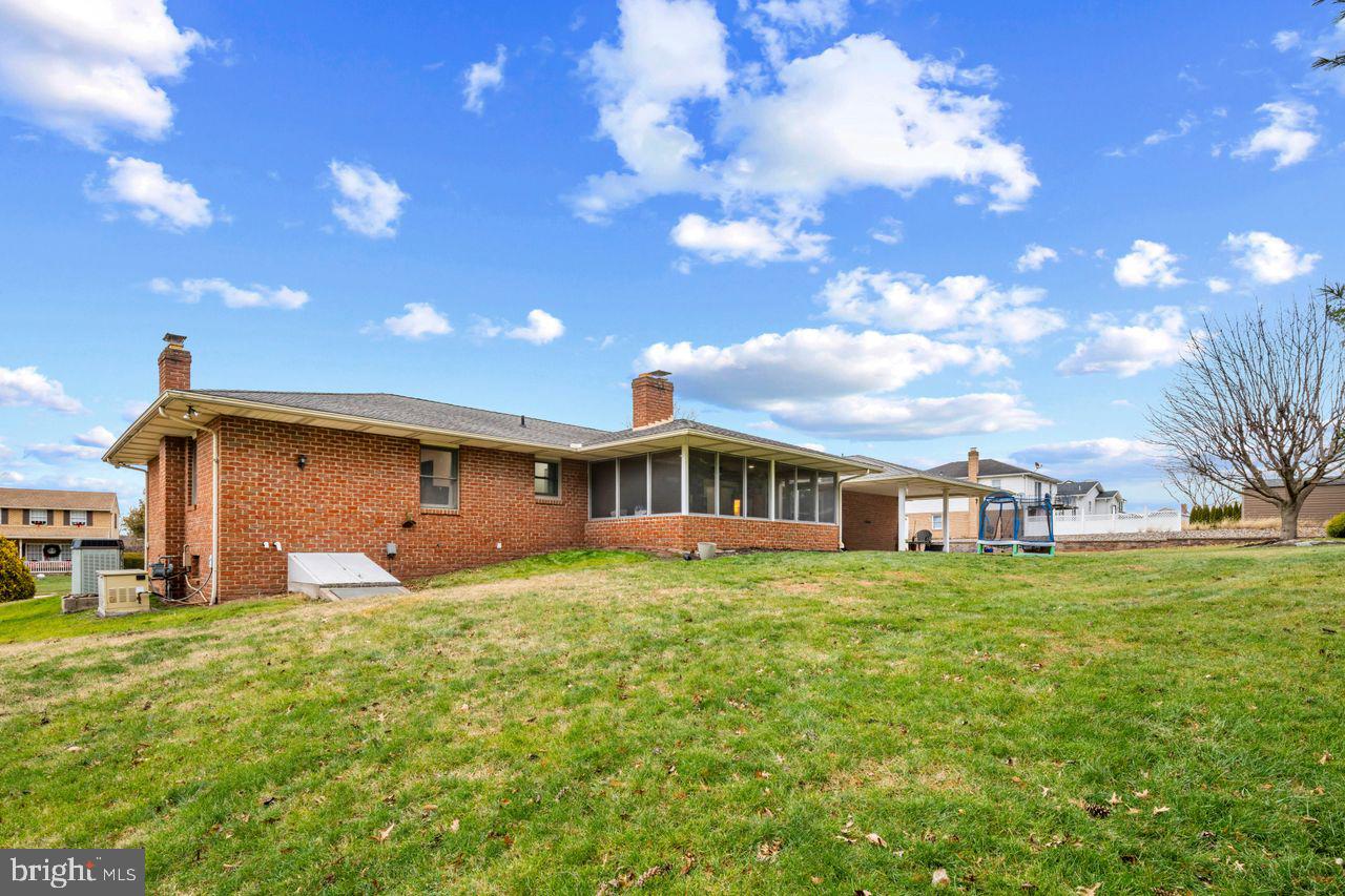 1958 High Street York, PA 17408 - Photo 33 of 38 a view of a yard in front of a house with a big yard