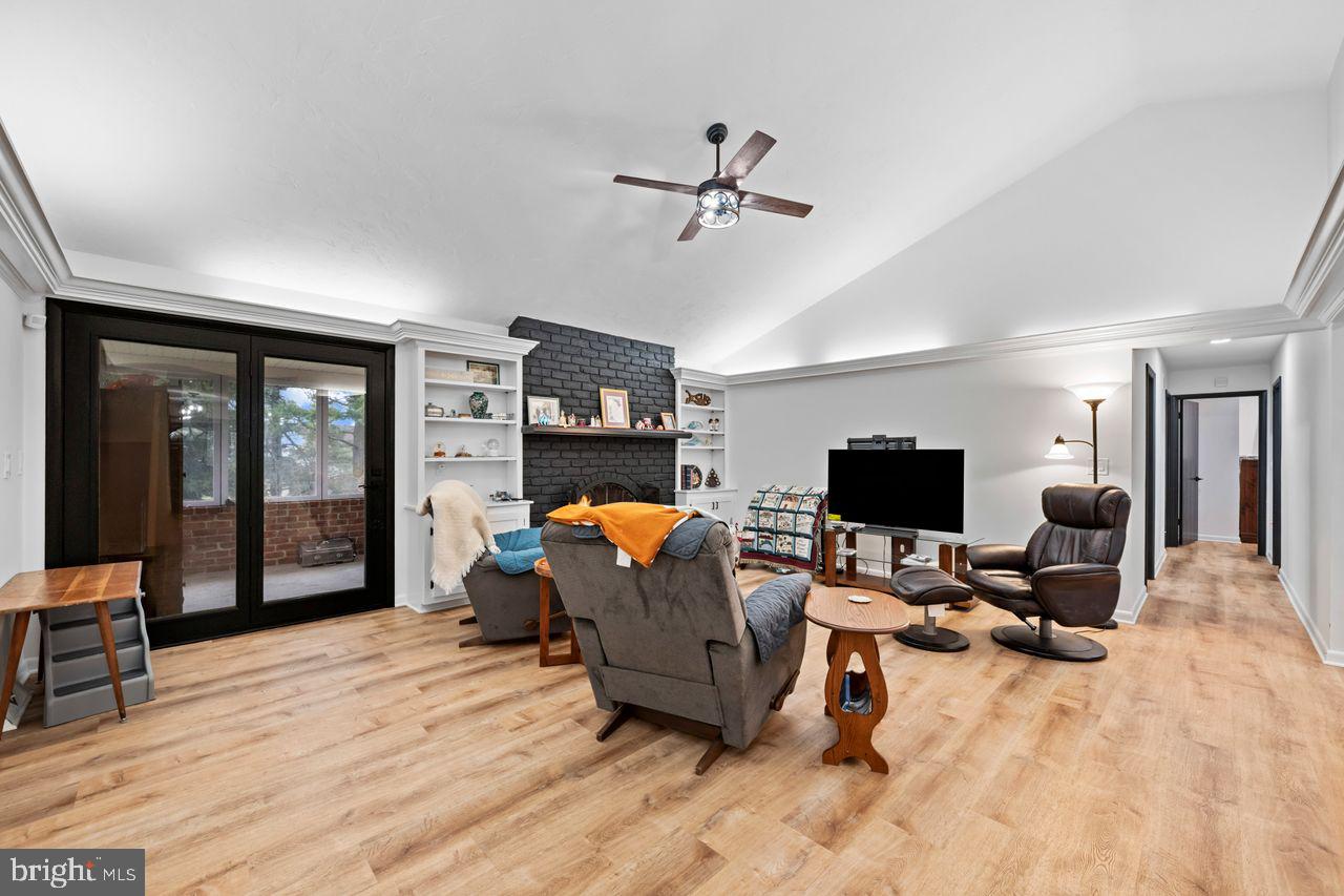 1958 High Street York, PA 17408 - Photo 7 of 38 a living room with furniture and a flat screen tv